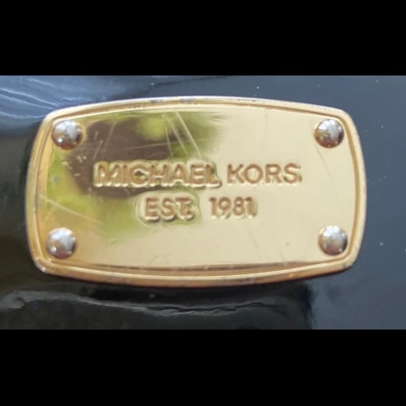 Michael Kors Wristlet Wallet - Picture 6 of 8